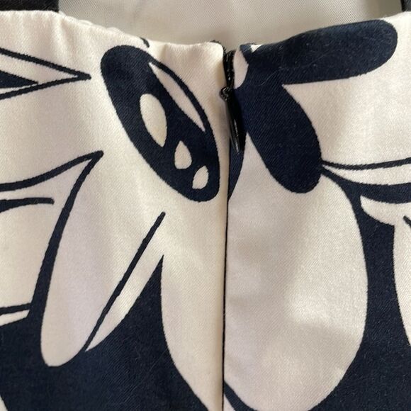 JULIAN TAYLOR Womens Sleeveless Halter Style Black White Floral Dress Sz 12 NWT - Picture 8 of 12